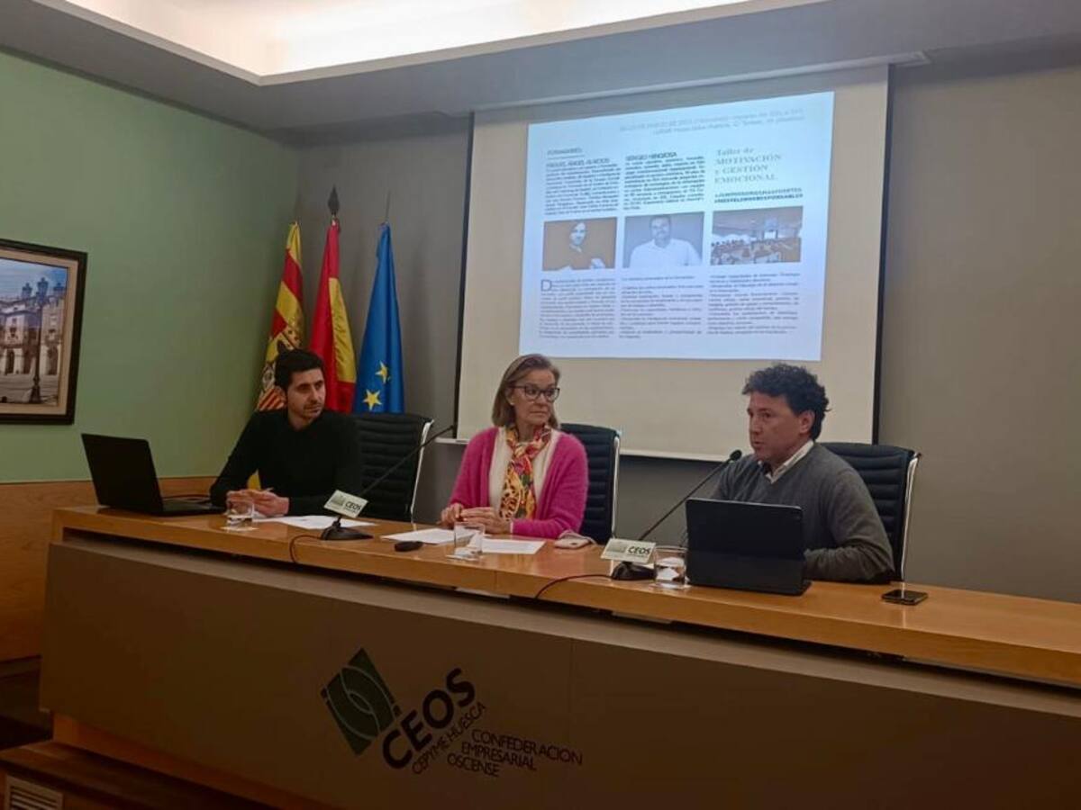 Talleres de gestión turística para mejorar la atención y la profesionalidad del sector de la hostelería