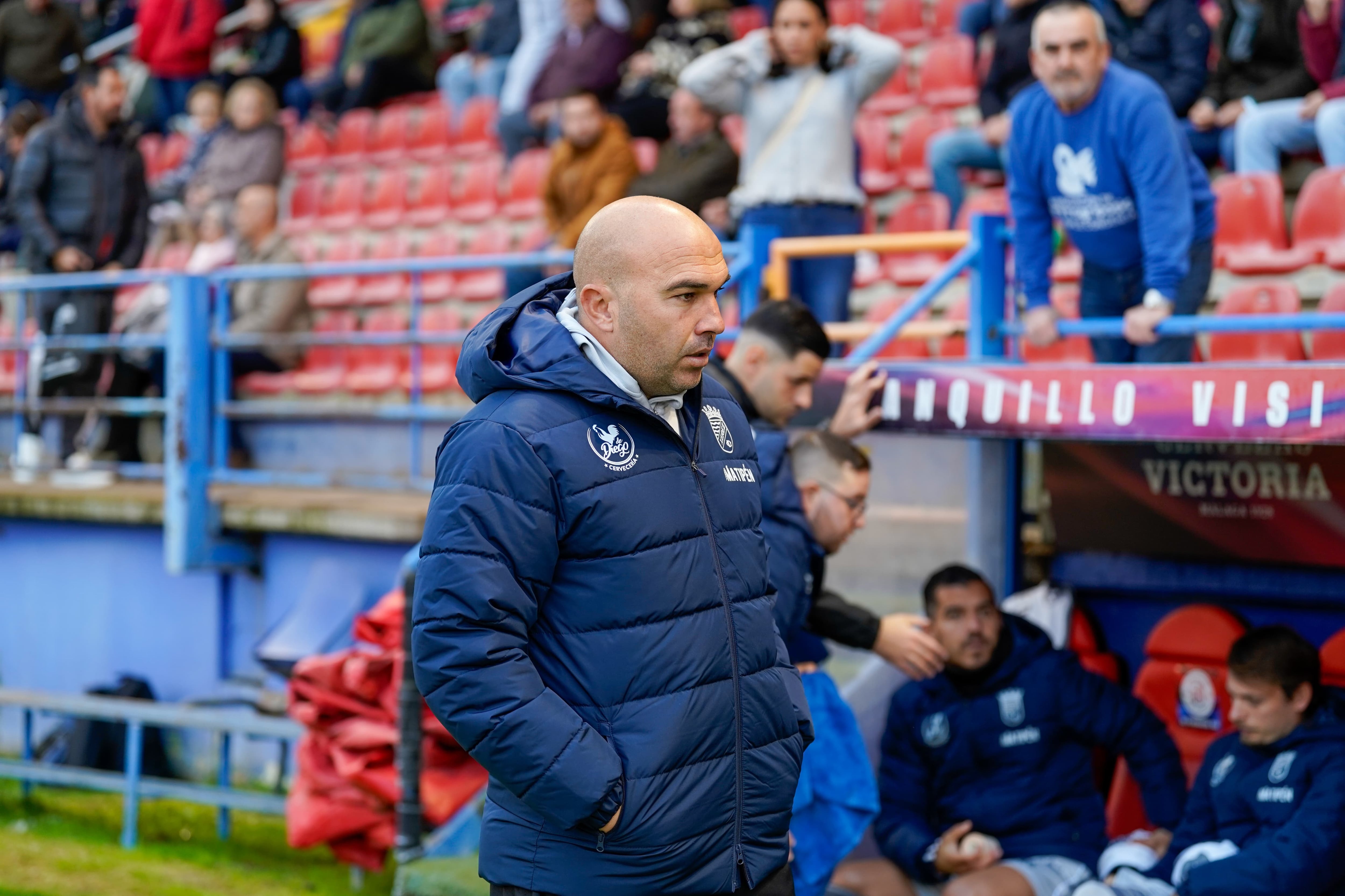 Diego Galiano entrenador del Xerez CD