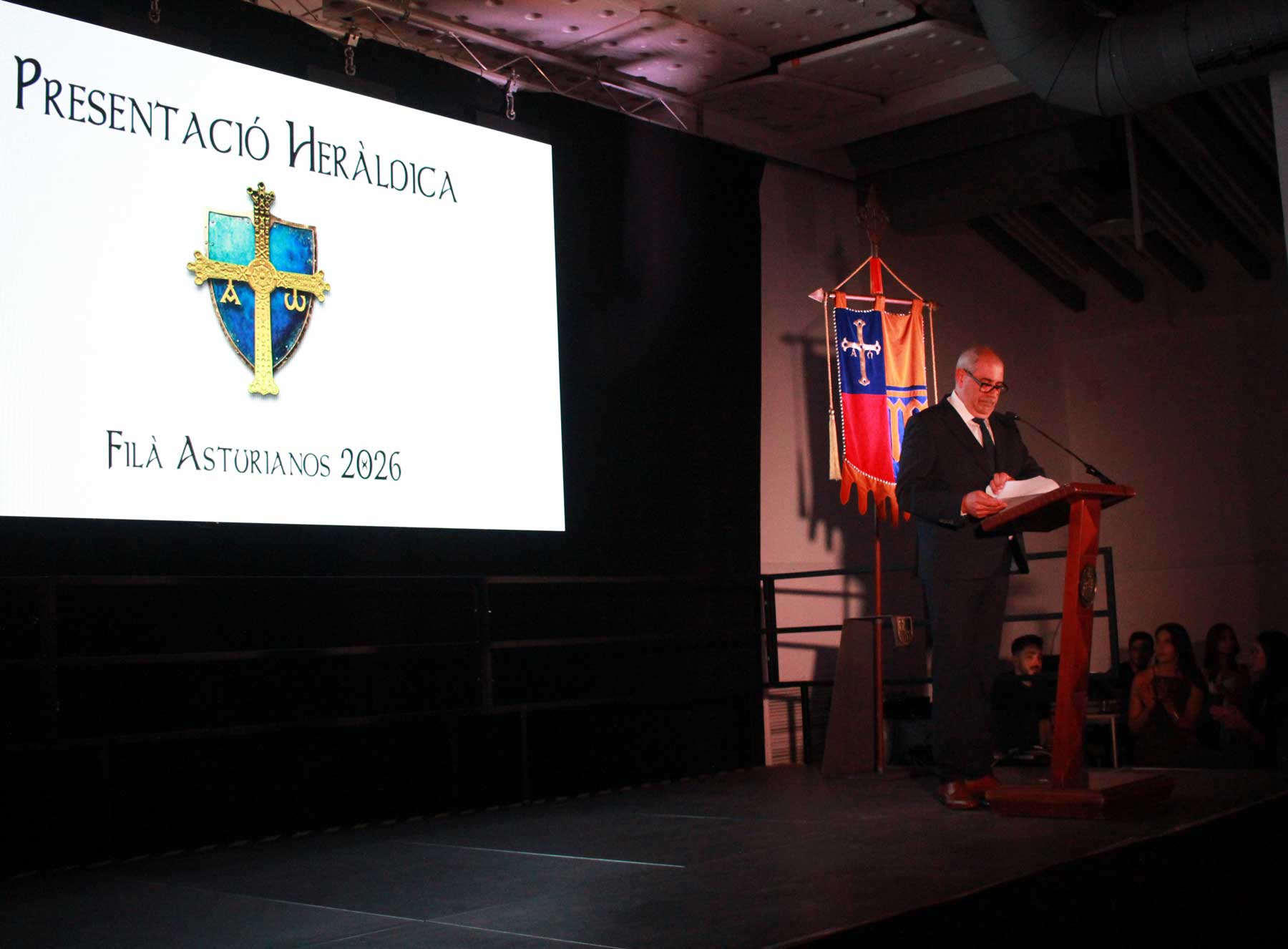 El propio alférez Nando Jordá, durante su intervención en la presentación del símbolo que le acompañará durante su cargo