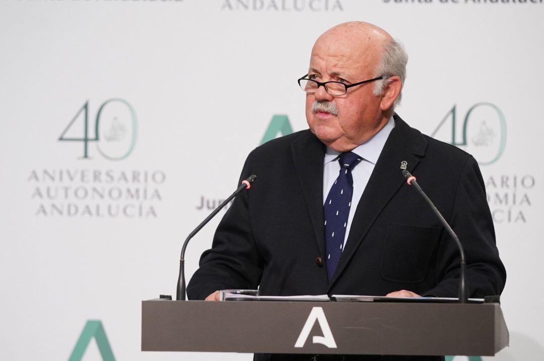 El consejero de Salud y Familias de la Junta de Andalucía, Jesús Aguirre, en una foto de archivo.