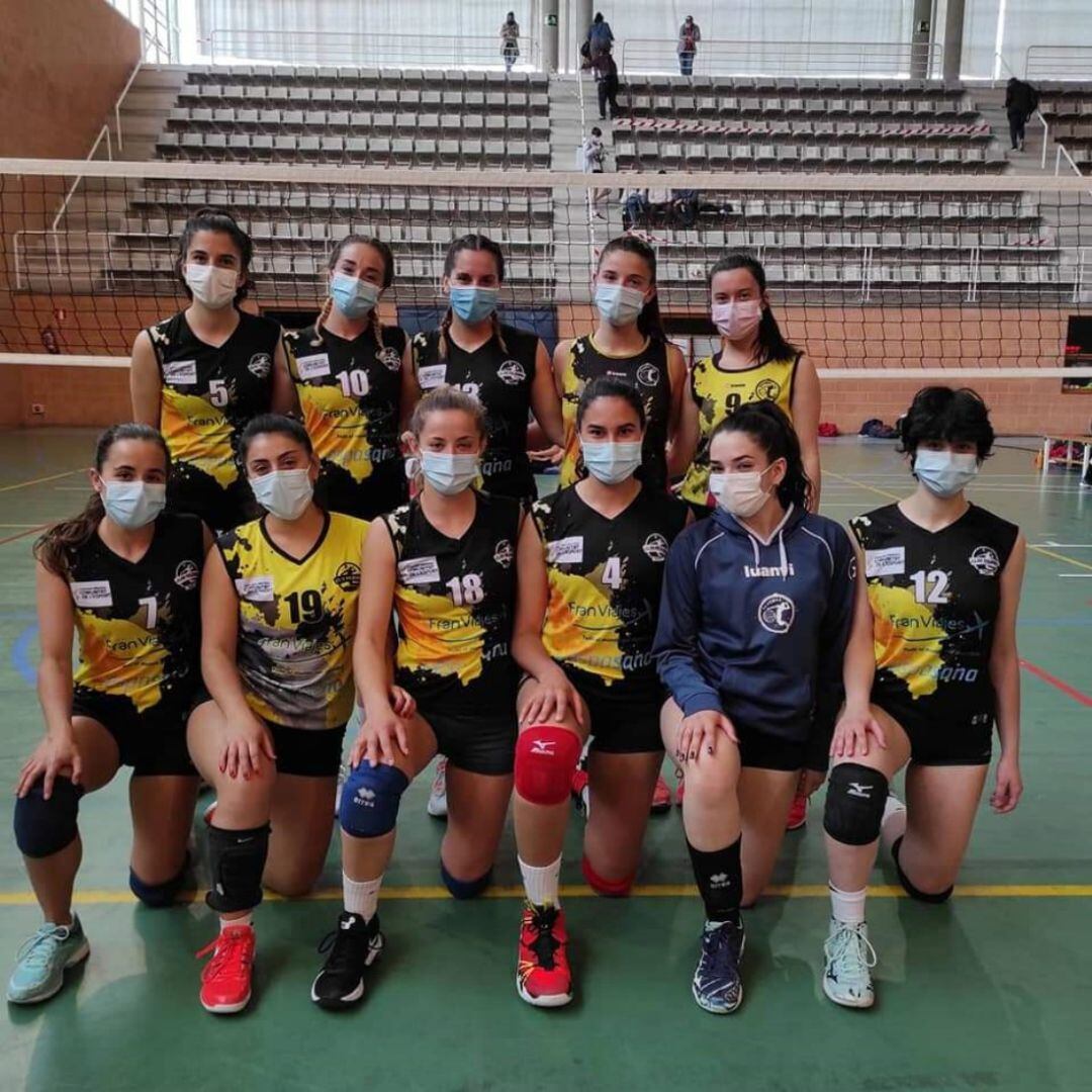 Uno de los equipos femeninos del club