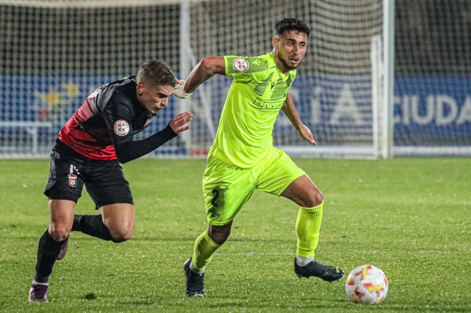 Guillem, jugador del Intercity, frente a La Nucia