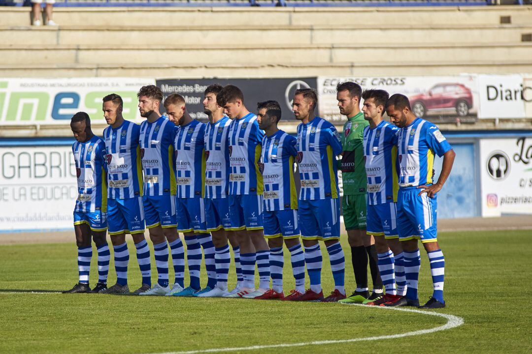 Los blanquiazules se miden al cuadro capitalino en El Montecillo.