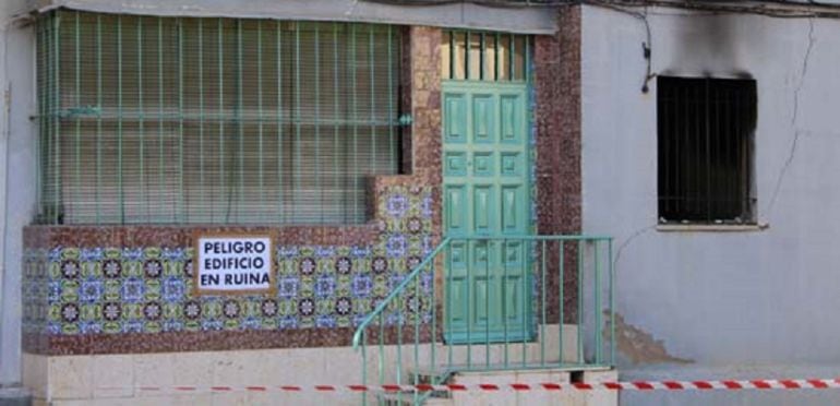Detalle de la fachada del edificio que será derruido