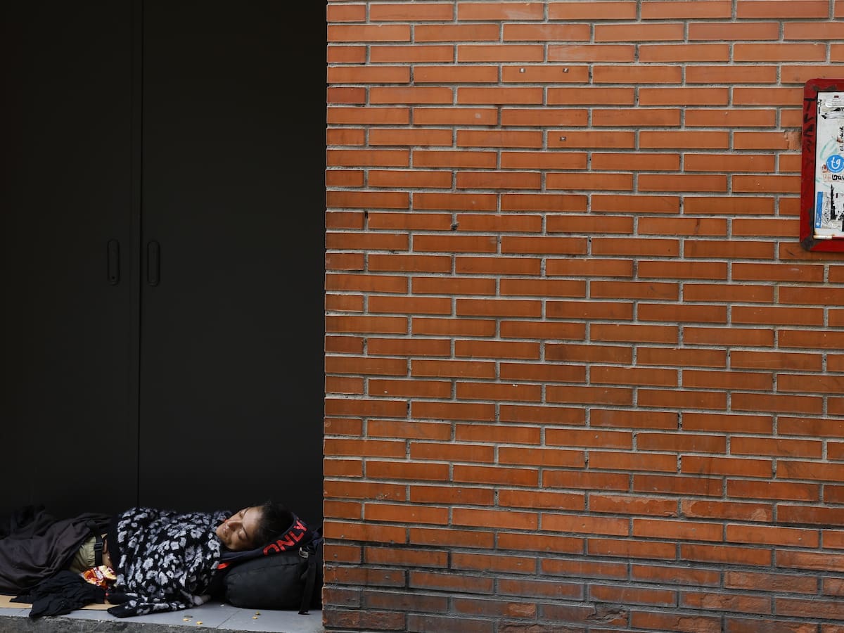 El Ayuntamiento de Málaga impulsa la reforma de cinco viviendas para la atención residencial a personas sin hogar