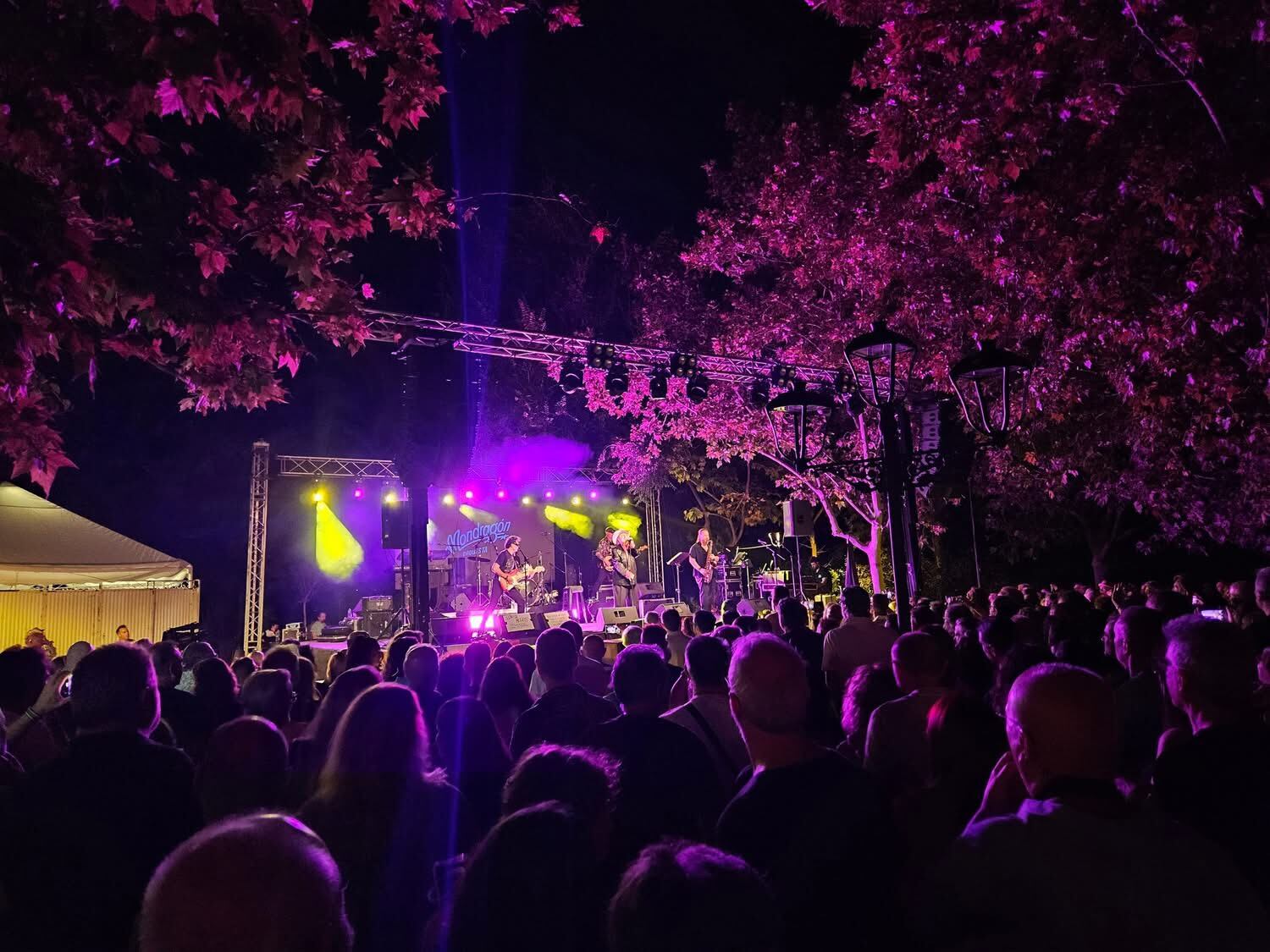 La Orquesta Mondragón el Otura Rock Fest 2025.