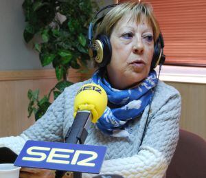 Elisa Blanco (Periodista freelance) en los estudios de SER Madrid Oeste