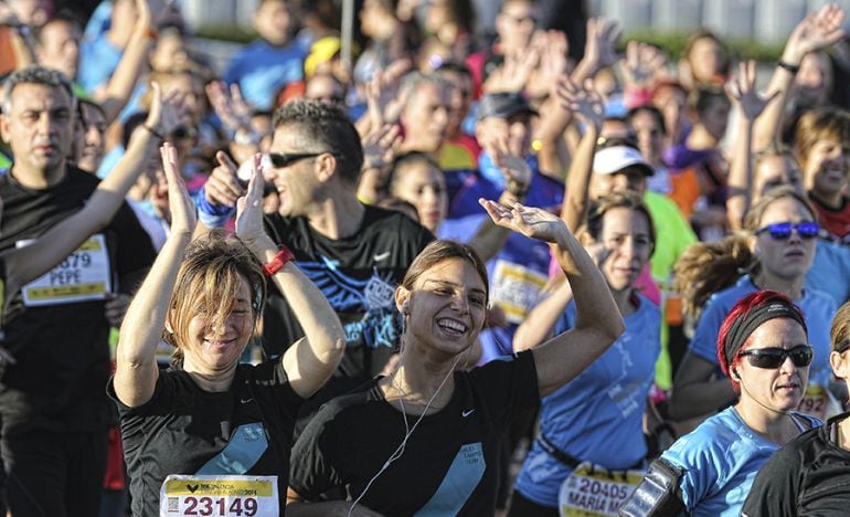 Participantes en la edición de 2014 del Maratón Valencia Trinidad Alfonso