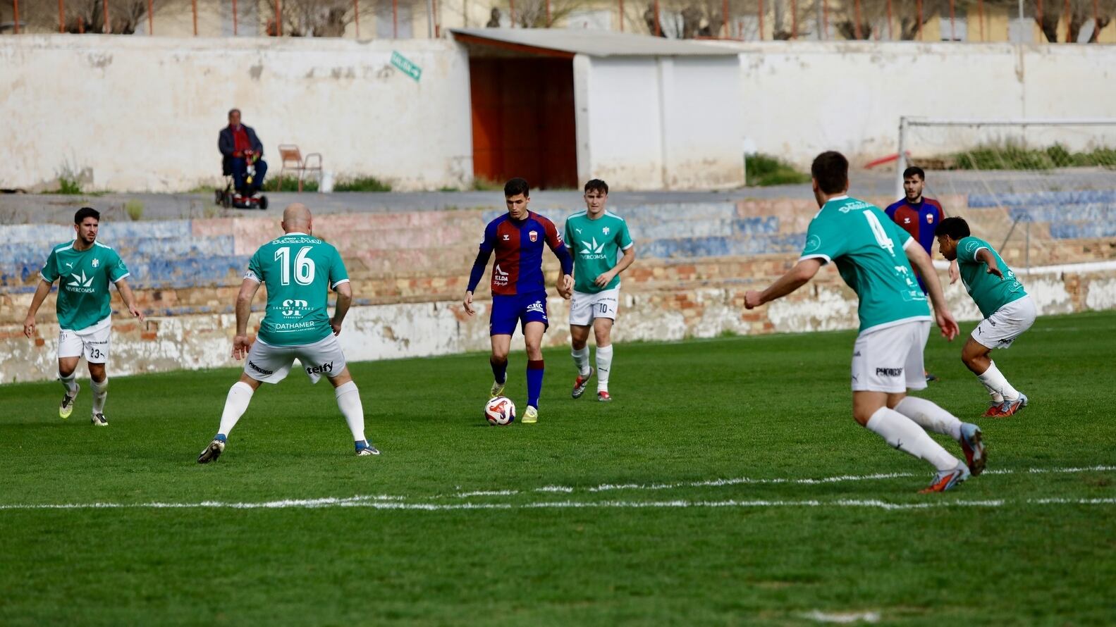 El Eldense B encadena seis victorias consecutivas