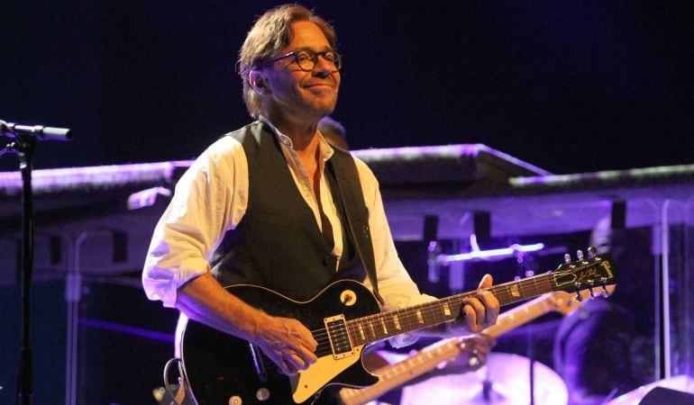 Al Di Meola vuelve con un nuevo disco íntimo y muy acústico