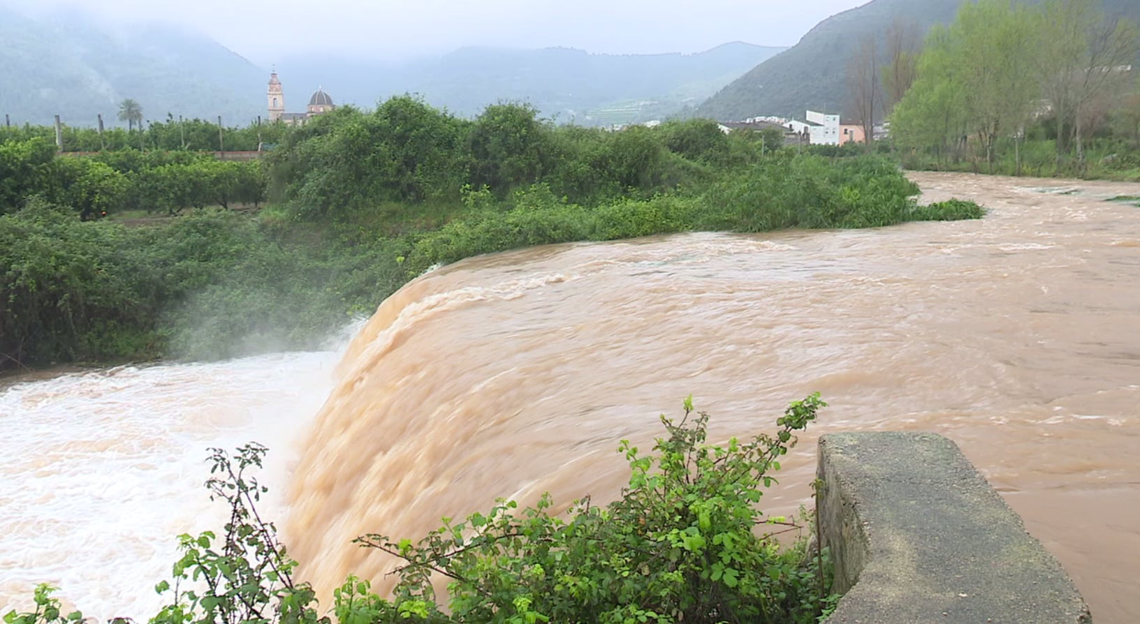 Río Vaca a su paso por Simat de la Valldigna