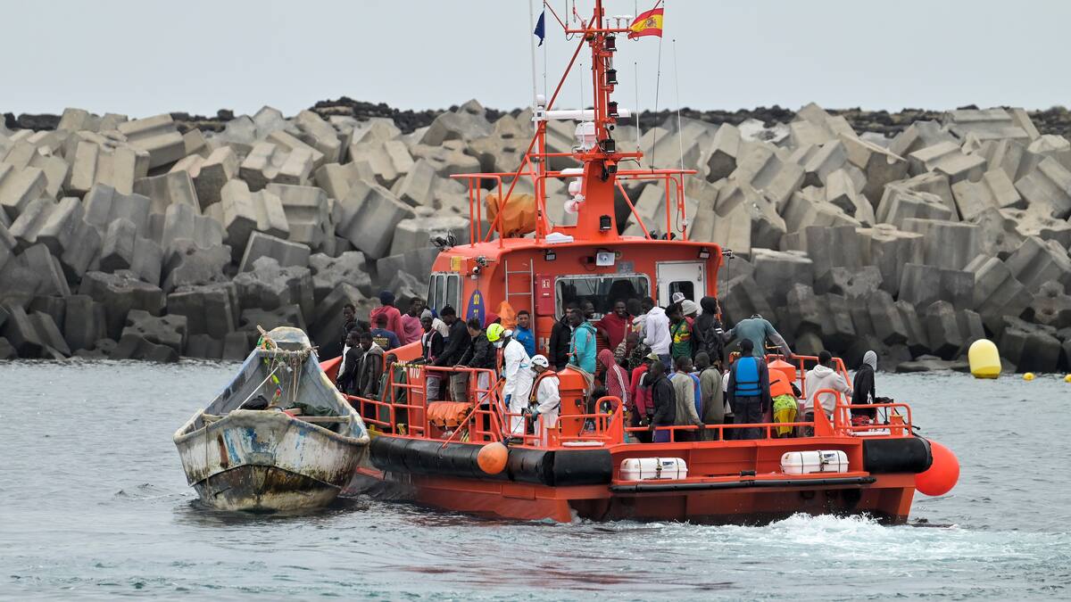 "Tenemos que dejarnos de zarandajas políticas, un montón de gente puede perder su vida": Ismael Furió (CGT)