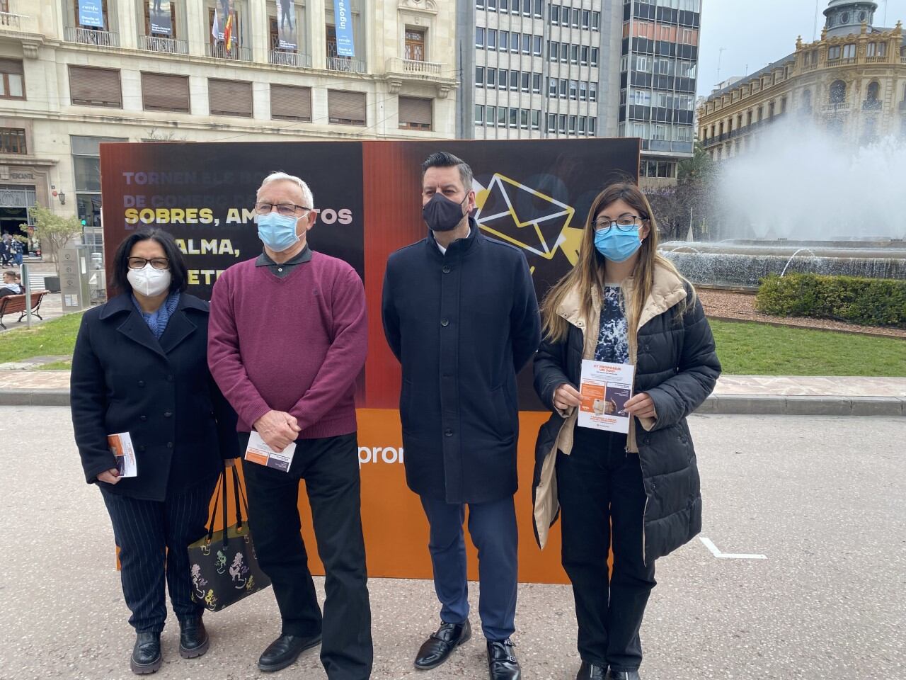 Presentación de la campaña de Compromís sobre los bonos comercio del Ayuntamiento de València