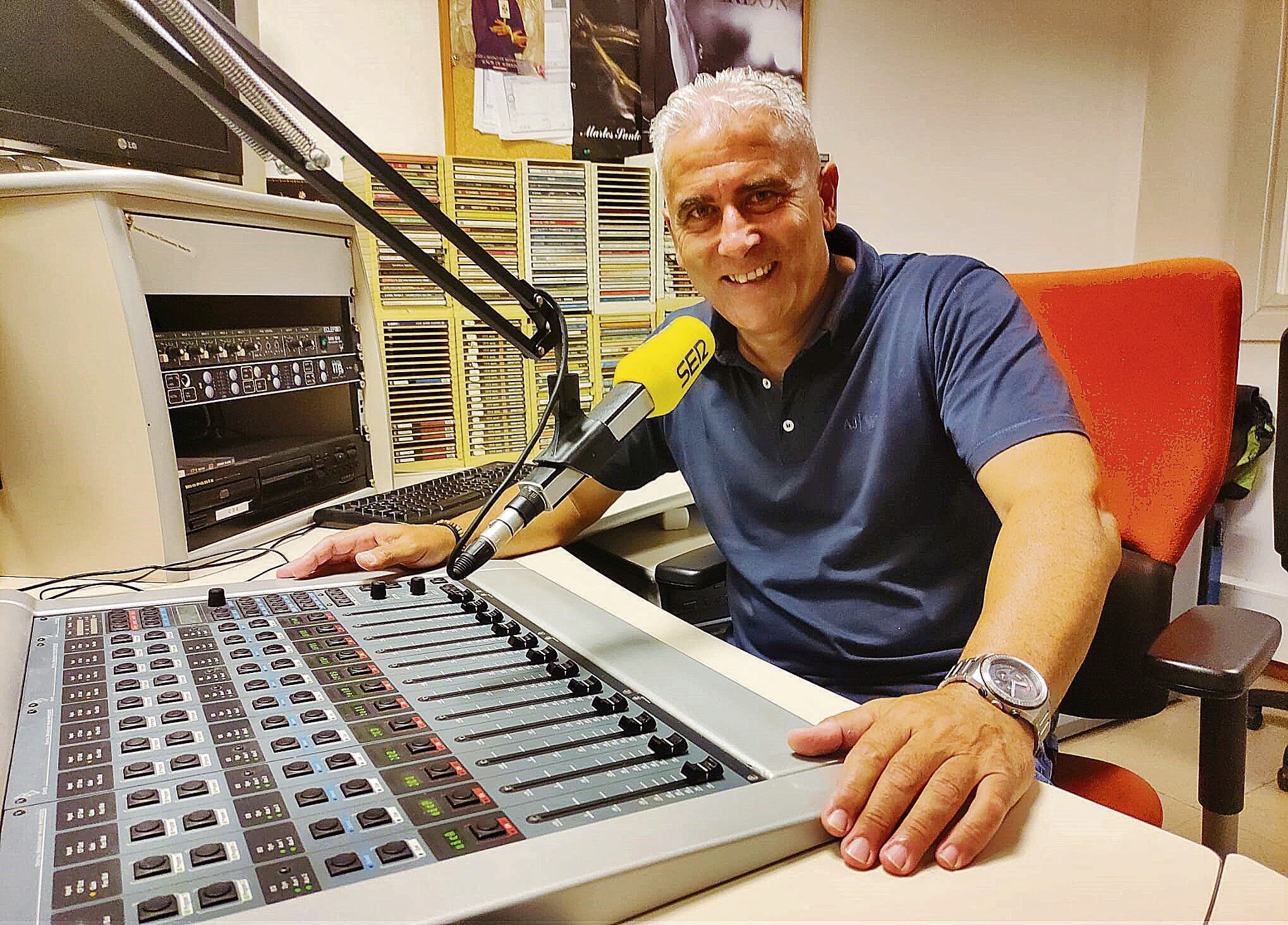 El míster del Carrusel, en la previa del partido del Almería ante Las Palmas.