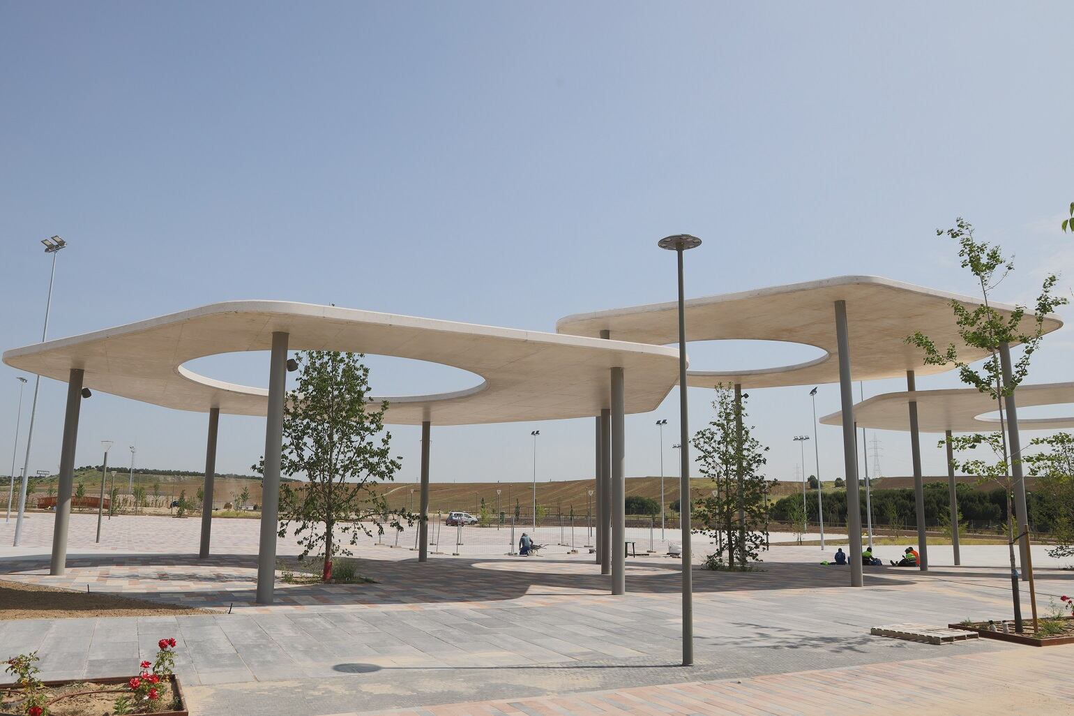 La plaza más grande del Parque Ferial de Fuenlabrada llevará el nombre de 'Plaza de la Convivencia'.