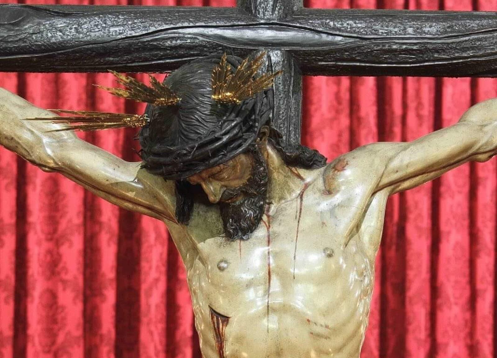 El magnífico Cristo del Calvario, de la hermandad del mismo nombre en Sevilla