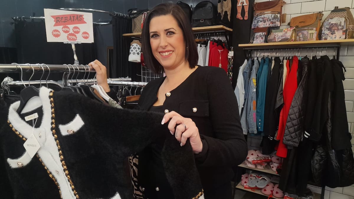 Saray Oriente, comerciante eldense, sobre las rebajas