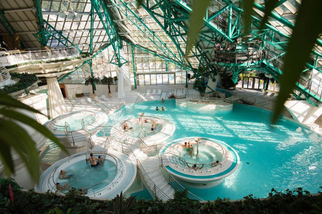 Pbrirà la piscina central i Inuu però Likids restarà tancat