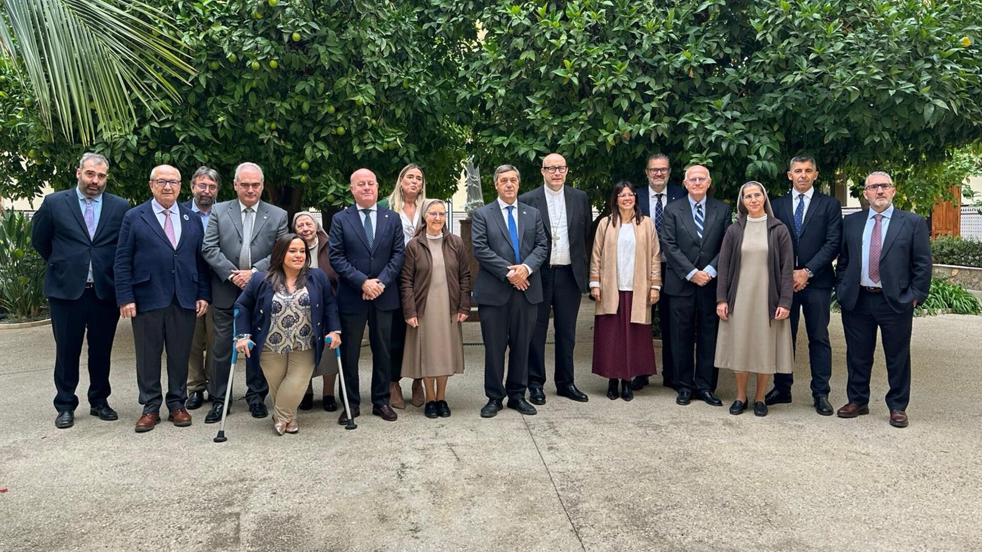 Foto de familia de la inauguración del curso en el Centro de Magisterio María Inmaculada de Antequera (CAMMIA)