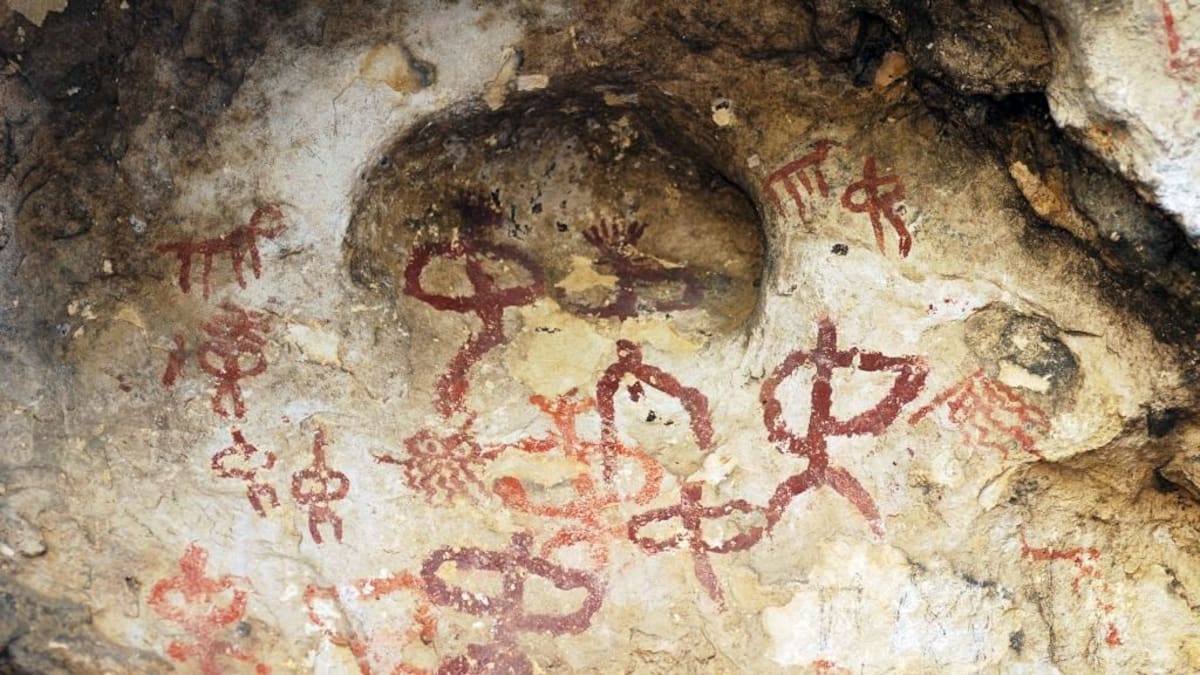 Paco Ruiz, alcalde de Jimena: "En la Cueva de la Graja se muestran pinturas muy representativas de la etapa neolítica"