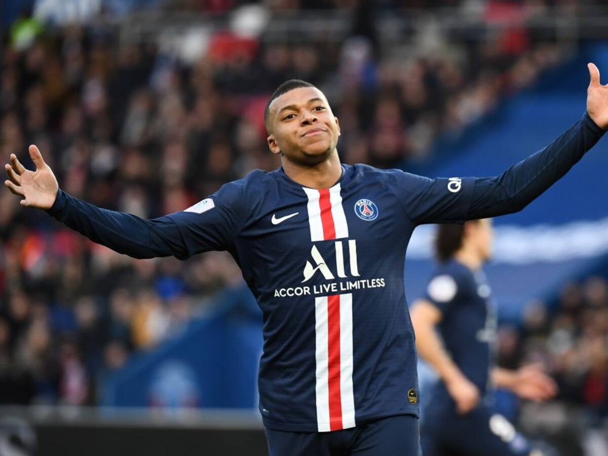 Otro espectacular detalle de calidad de Mbappé: el francés hace el caño de su vida