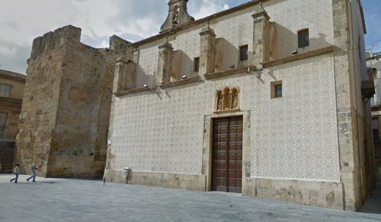L’església de Santa Maria de Natzaret és la seu canònica de les dues confraries que conformen La Sang