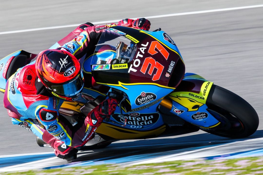 Augusto Fernández (Moto 2) rodando en el Circuito este lunes