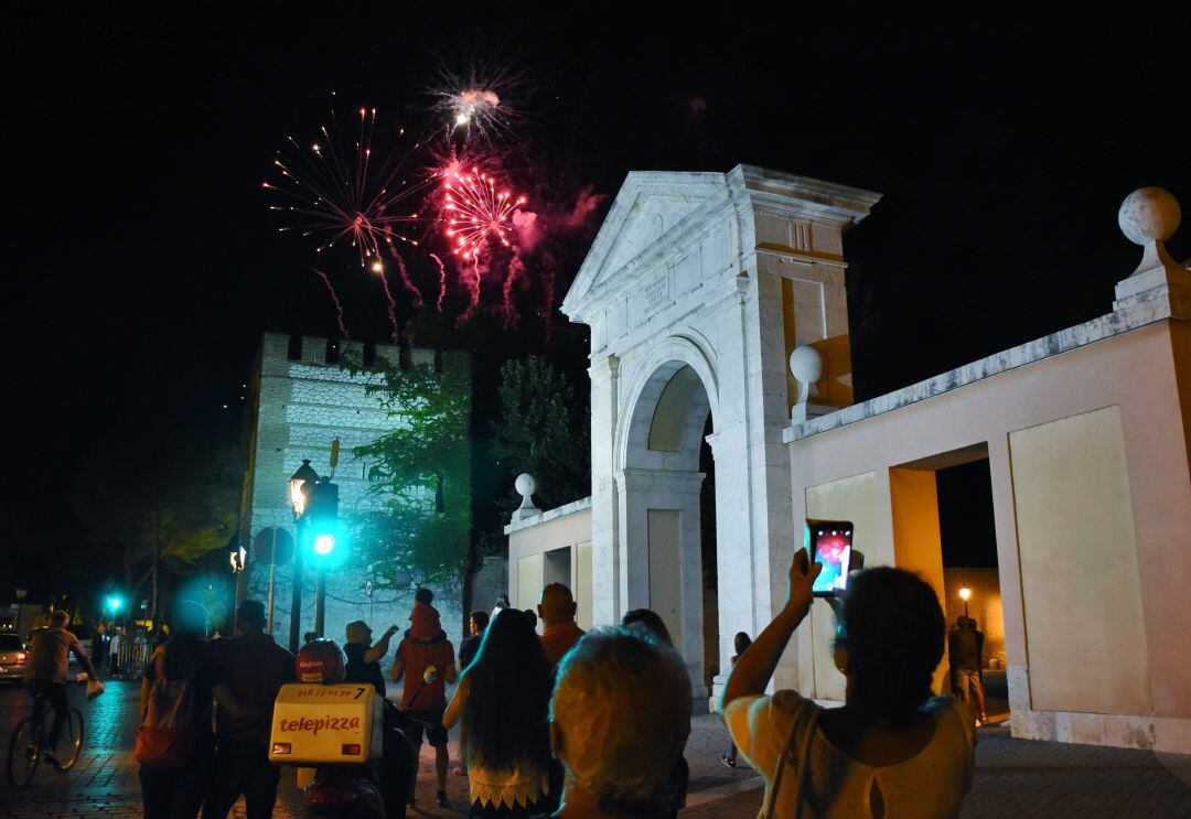 Fuegos artificiales en Alcalá de Henares. 