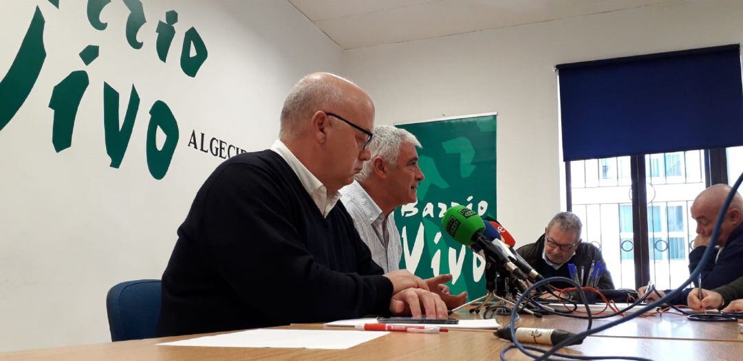 Los responsables de Alternativas, este miércoles en rueda de prensa.