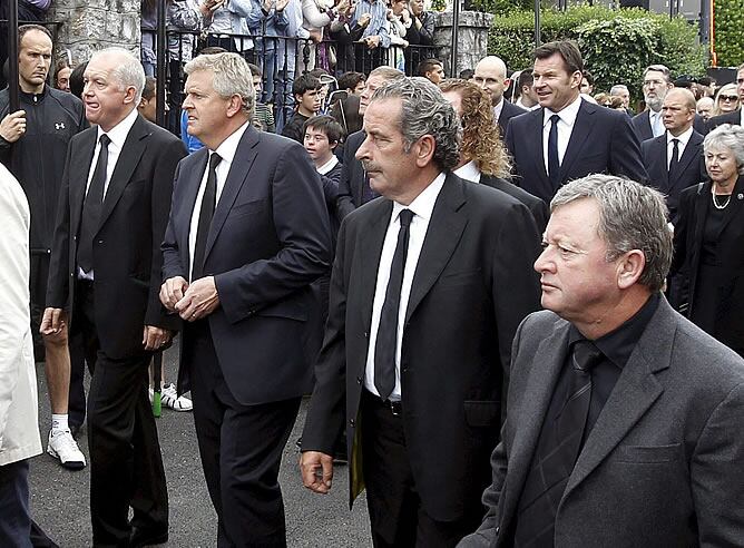 Bernard Gallacher, Colin Montgomery, Sam Torrance y Nick Faldo, en el funeral de Severiano Ballesteros