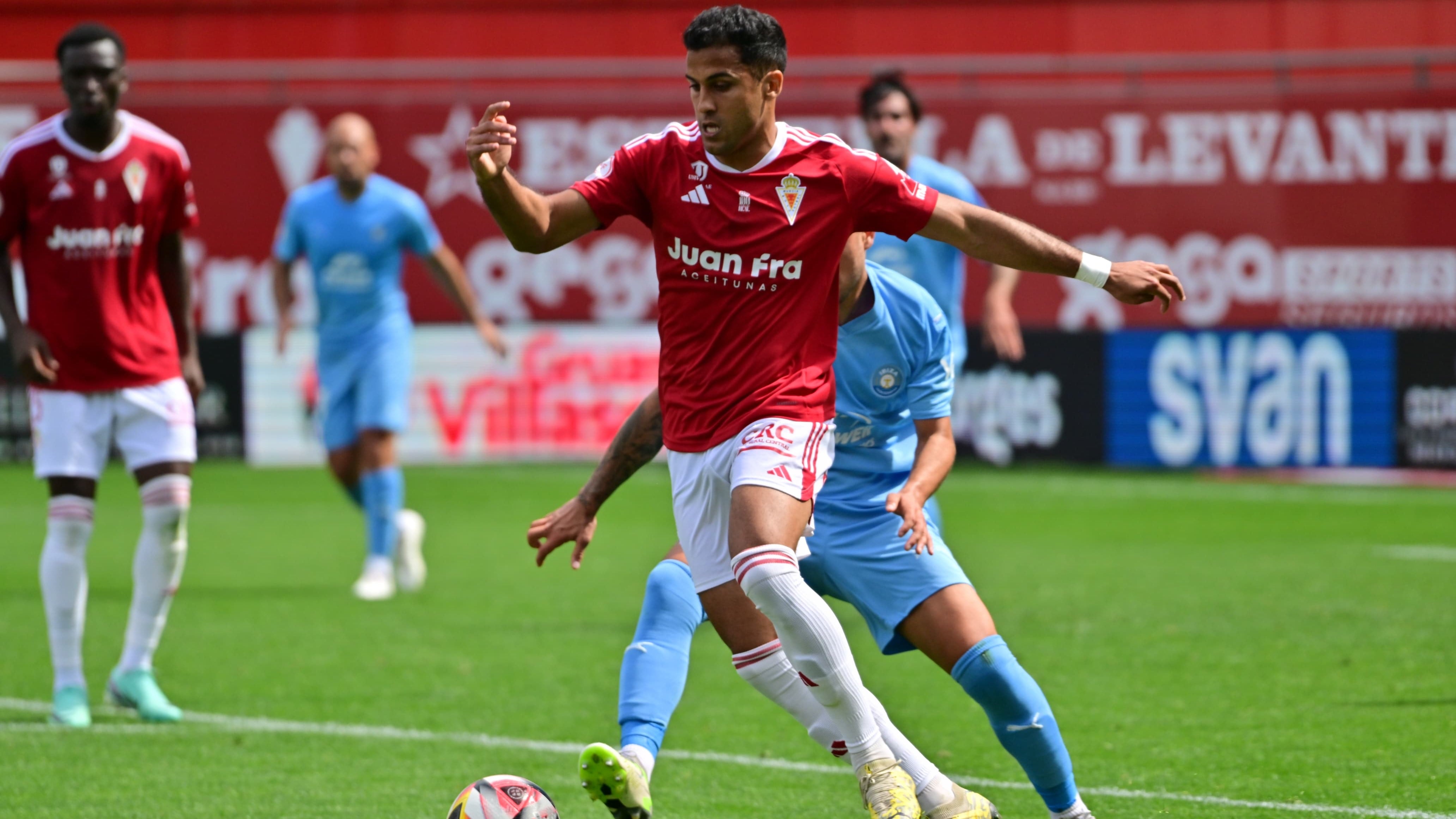 Amín con la camiseta del Real Murcia