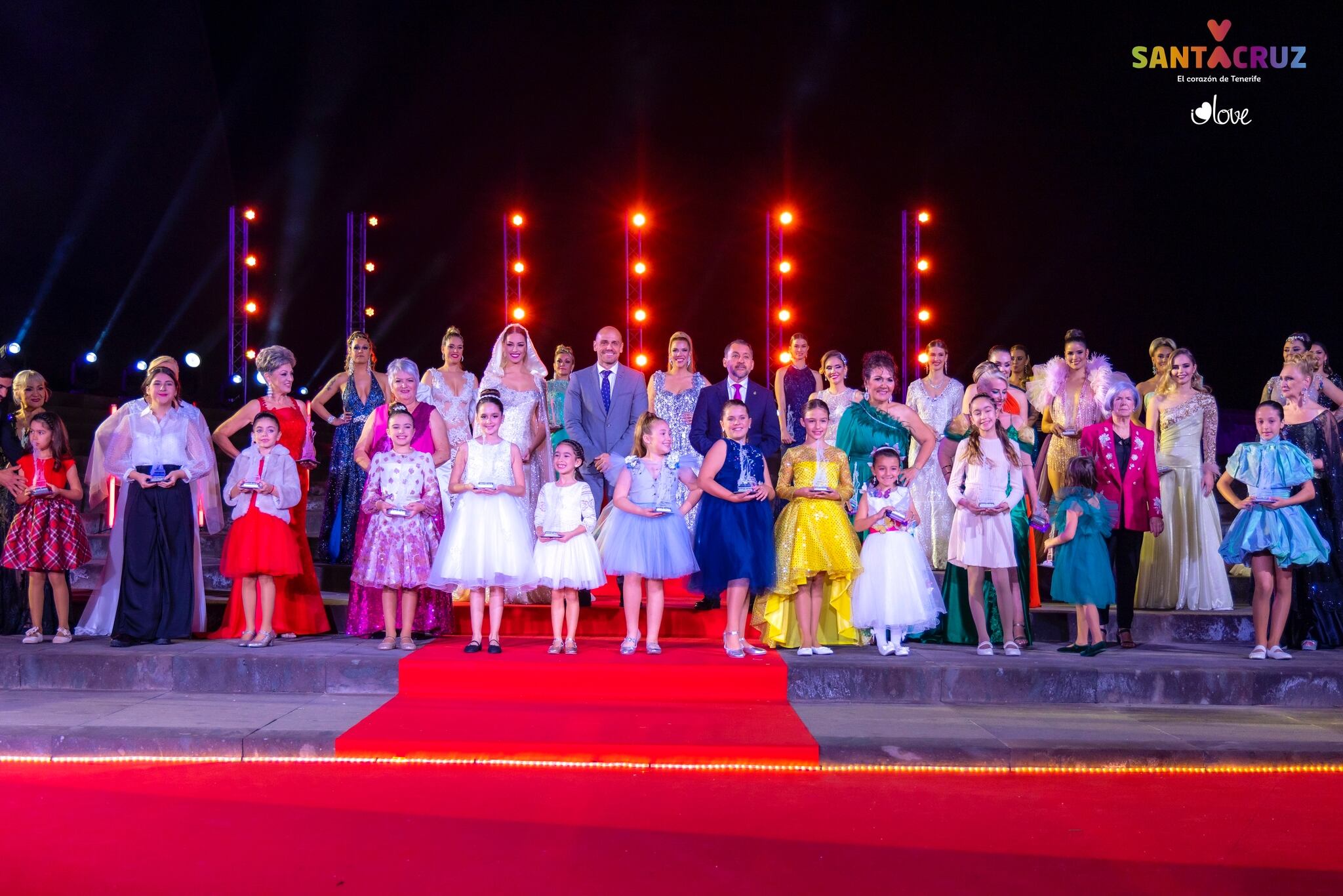 Gala de presentación de las candidatas al Carnaval de Santa Cruz de Tenerife.