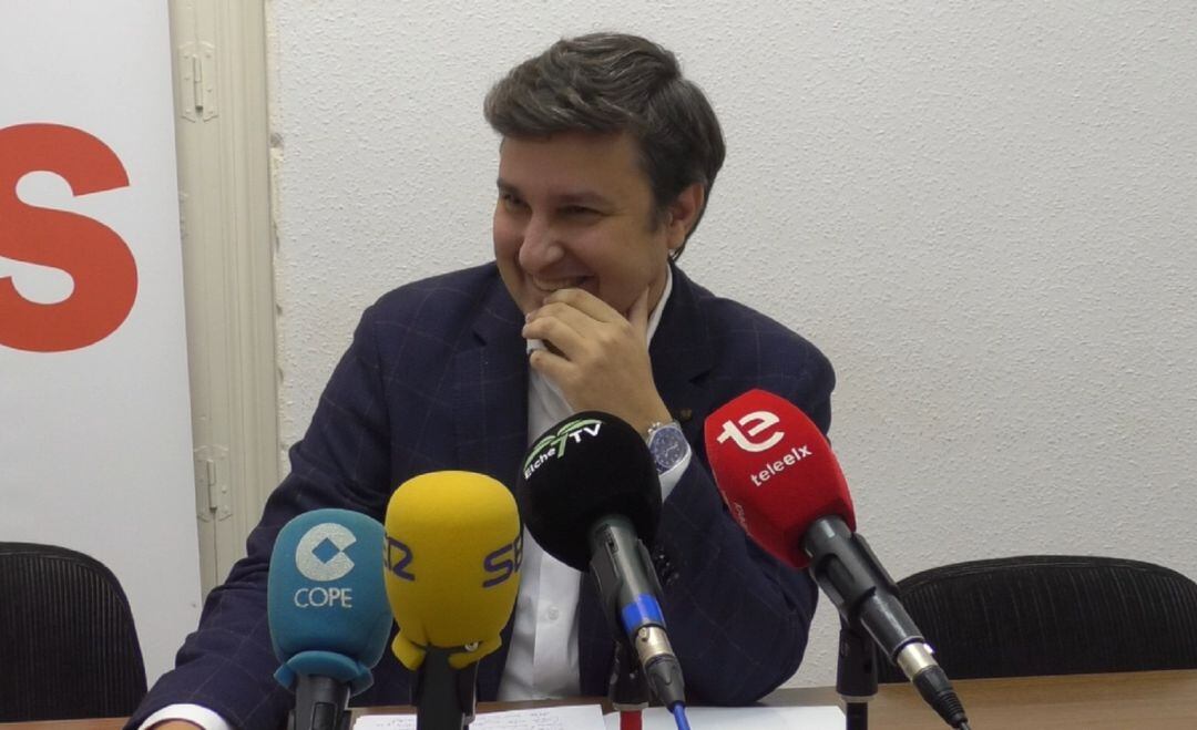 Eduardo García-Ontiveros, portavoz del grupo municipal de Ciudadanos Elche.