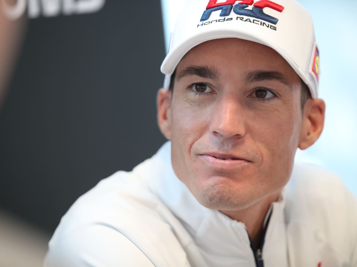 Aleix Espargaró ingresado en el hospital tras un grave accidente durante las pruebas en Sepang