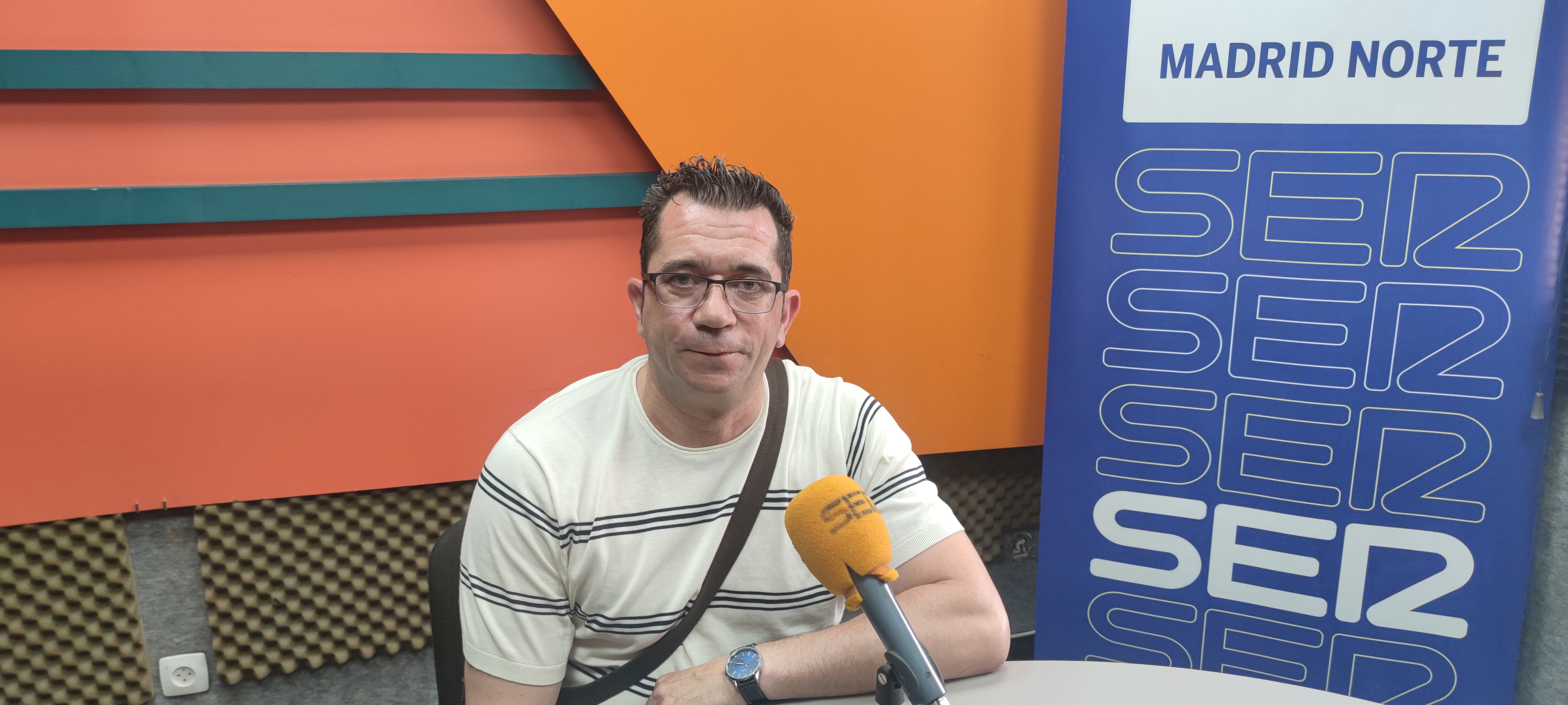 Manuel Vaquero, administrador del taller Innova Car Service en Alcobendas, ofrece consejos para la puesta a punto del vehículo antes de emprender un viaje en vacaciones.