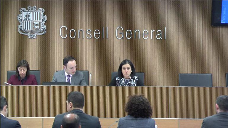 El ministre d'Interior i la Secretària d'Estat durant la compareixença d'aquest matí a la Comissió legislativa d'Interior