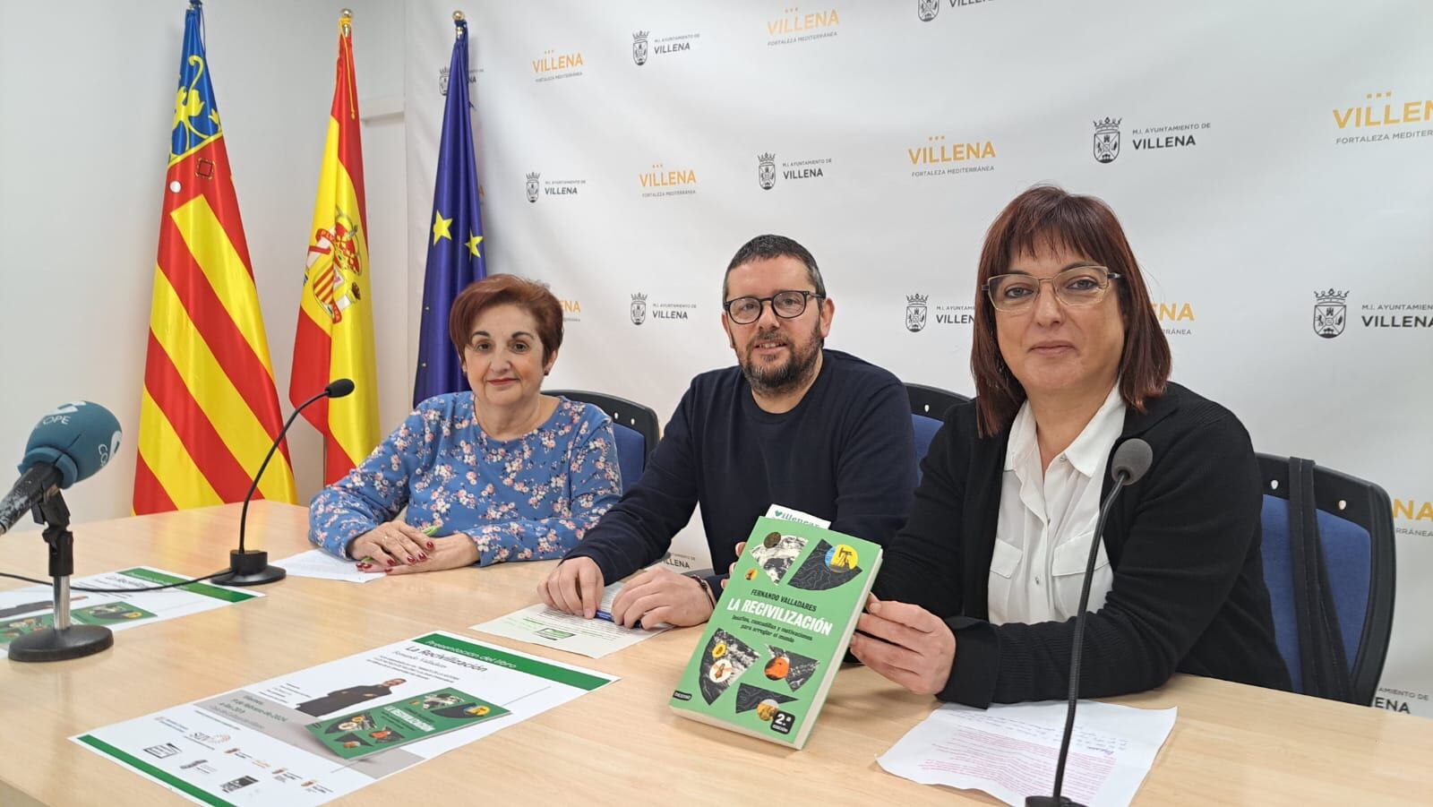 Momento de la rueda de prensa