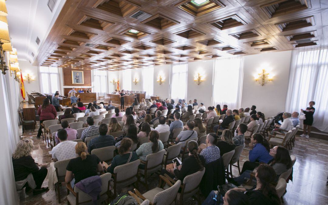 Acto de entrega de llaves en el Ayuntamiento de Gandia. 