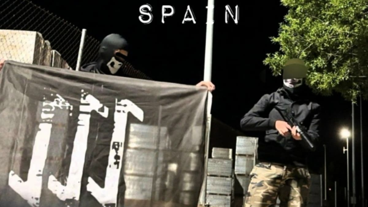 La célula nazi-terrorista de 'The Base' tenía manuales tácticos sobre guerrilla urbana, tutoriales de armas caseras y mapas de objetivos