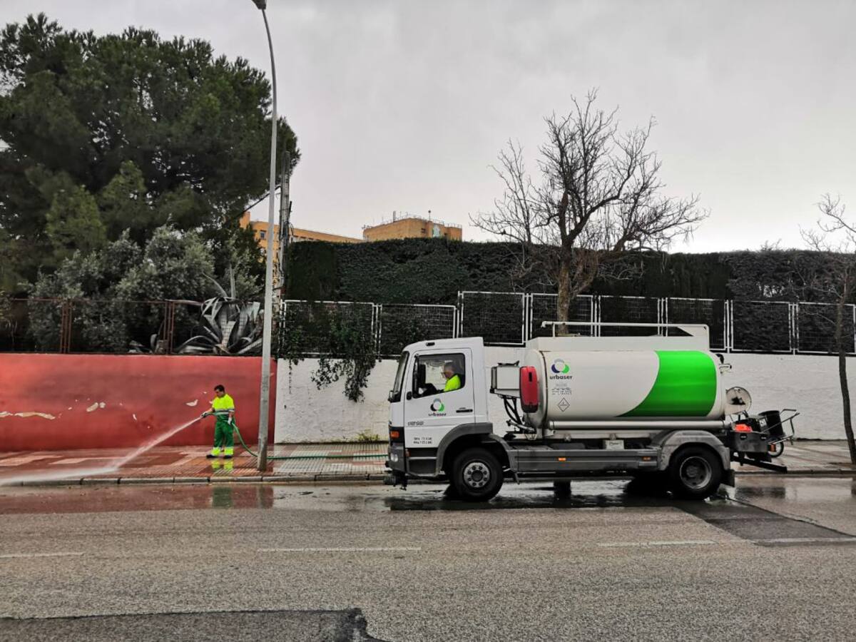 Linares se desinfecta