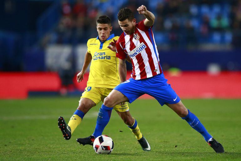 Lucas Hernández, durante un partido con el Atlético