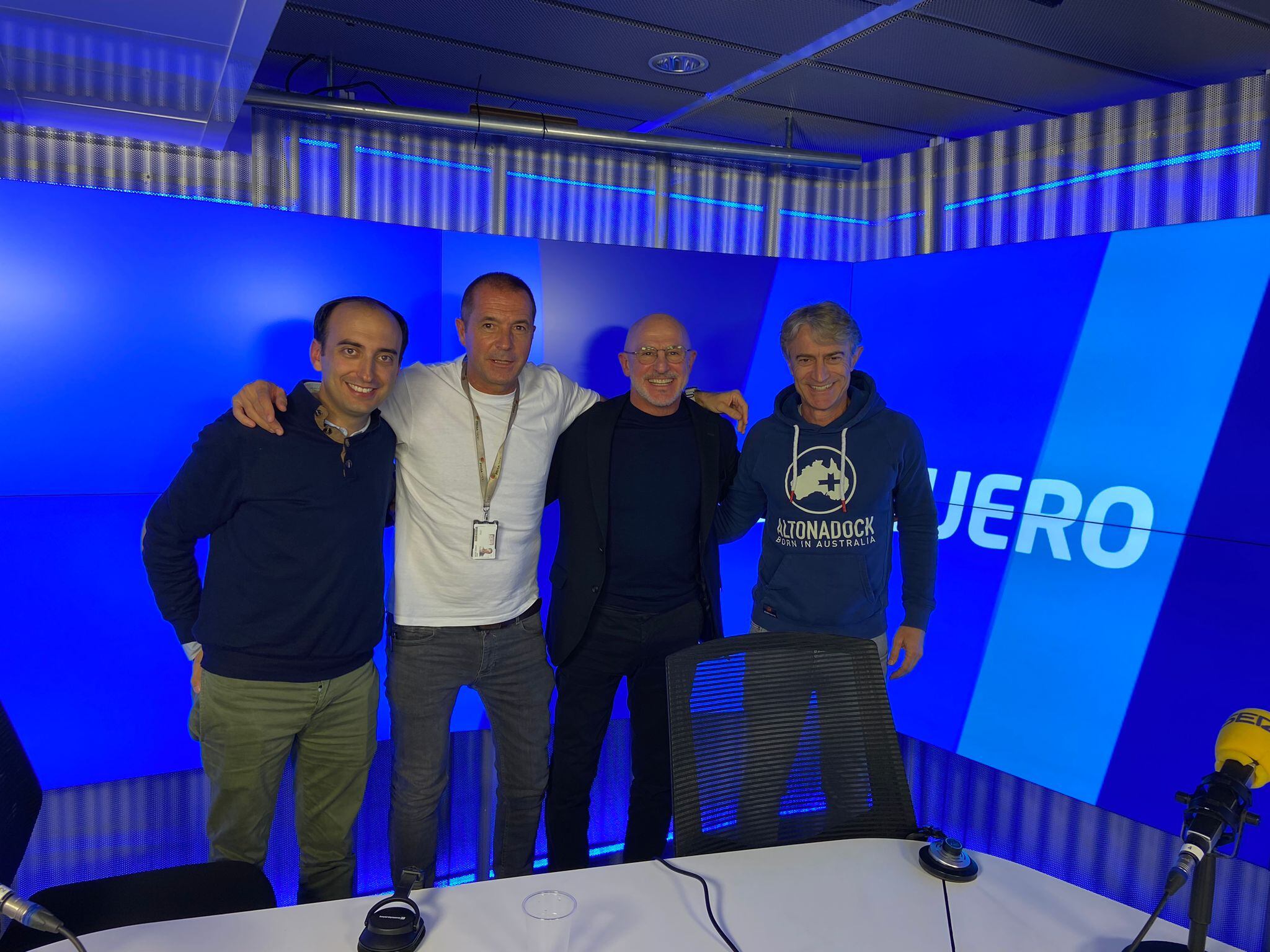 De la Fuente con el equipo de &#039;El Larguero&#039; (Antón Meana, Manu Carreño y Javier Herráez)