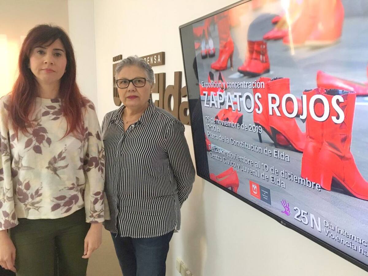 Elda visualiza su rechazo a la violencia de género con zapatos rojos