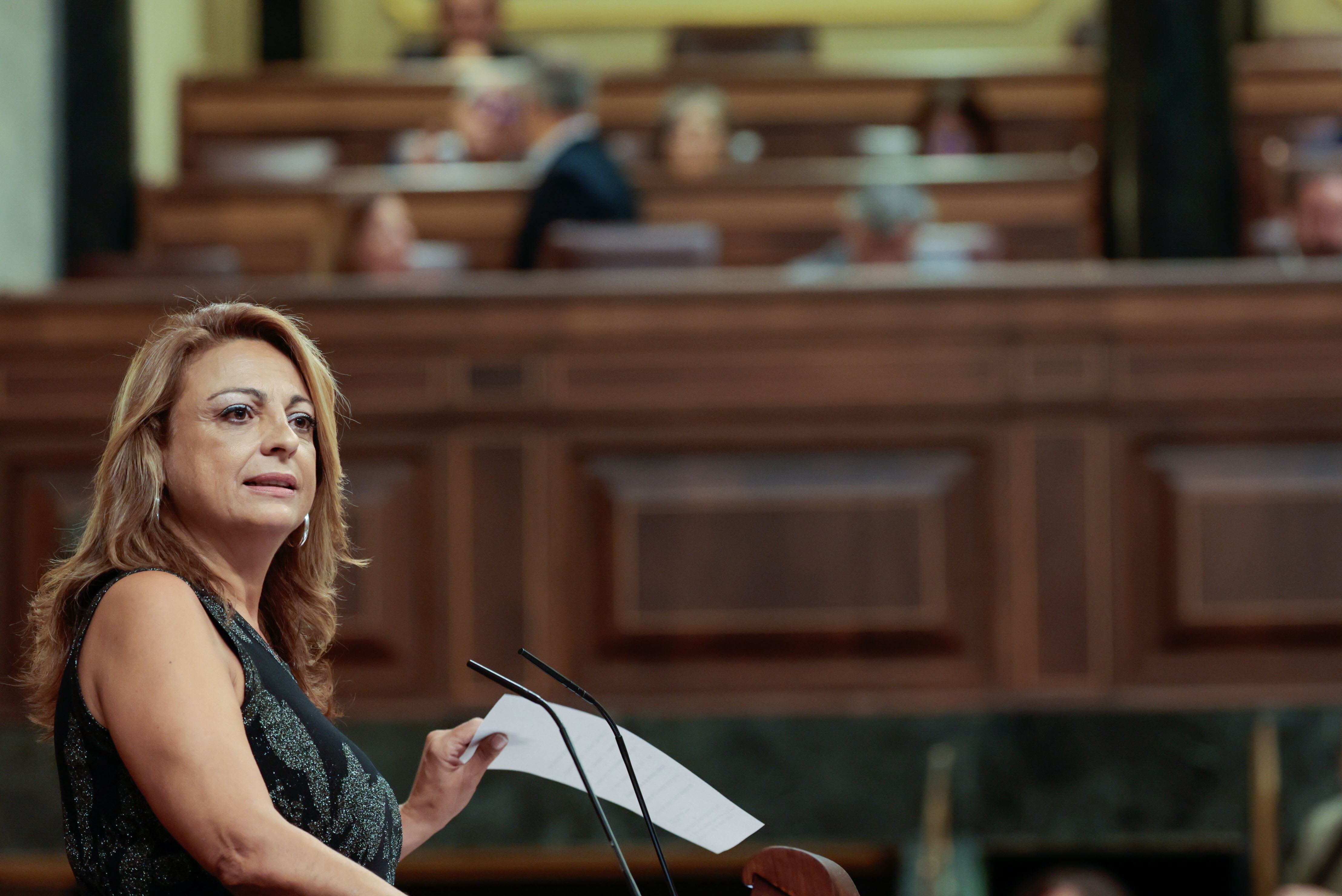 MADRID, 27/09/2023.- La diputada de Coalición Canaria Cristina Valido interviene en la segunda jornada del debate de investidura del candidato Alberto Núñez Feijóo en el Congreso este miércoles. EFE/ Sergio Pérez
