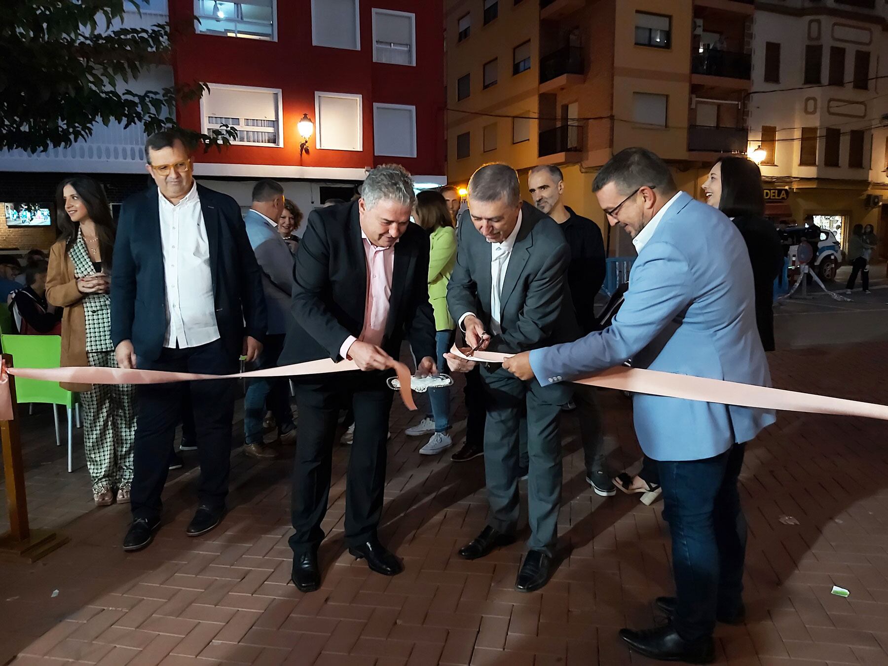 Un instante de la inauguración de la Feria