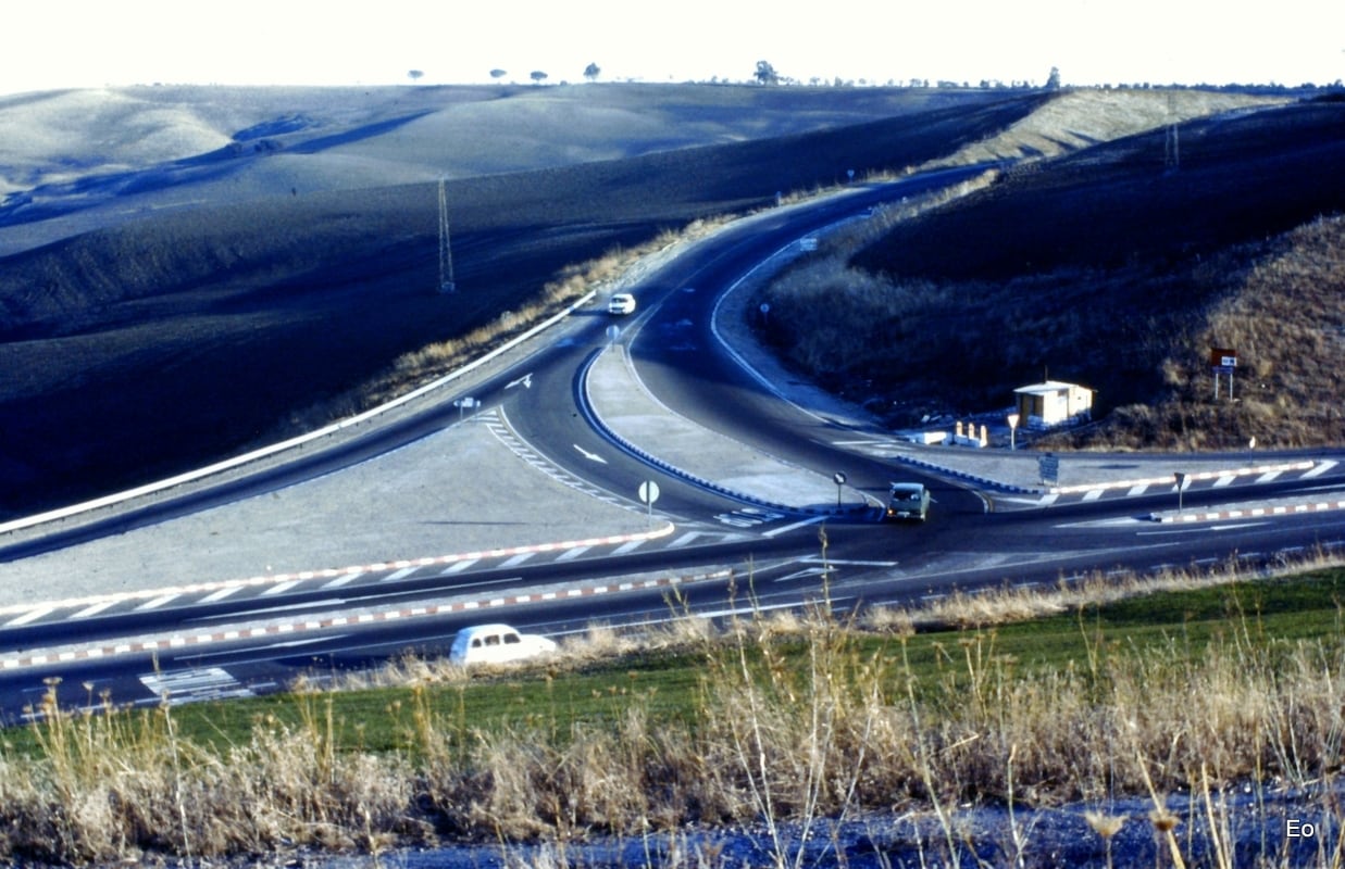 Carretera N-IV, en el tramo de la Cuesta del Espino en Córdoba, en los años 70