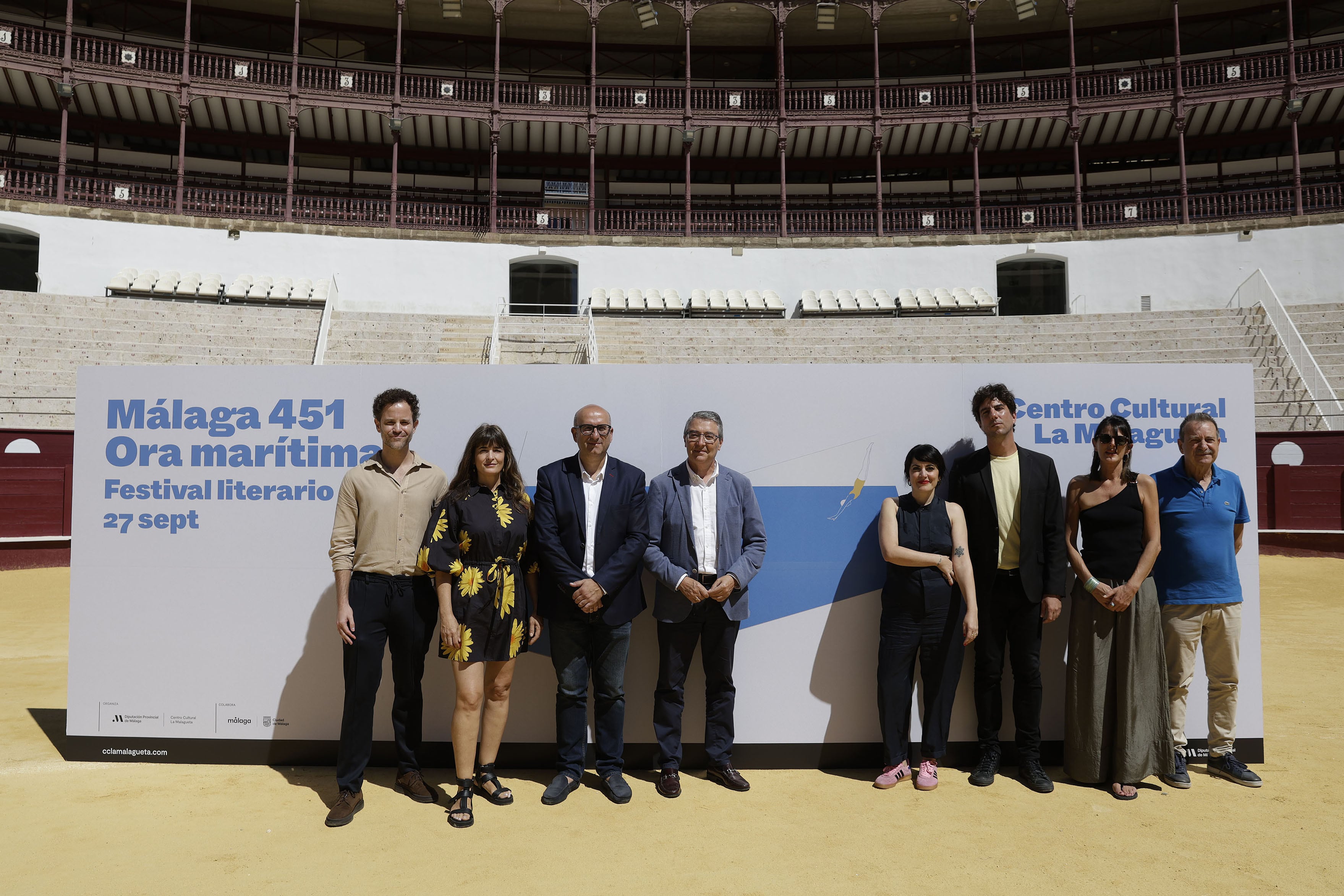 El presidente de la Diputación, Francisco Salado, presenta la séptima edición del festival literario &#039;Málaga 451: Ora Marítima&#039;, junto al coordinador del evento, Txema Martín; la poeta malagueña Lidia Bravo y la librera Noelia Clavero, presidenta de la Asociación de la Feria del Libro / Diputación Provincial de Málaga