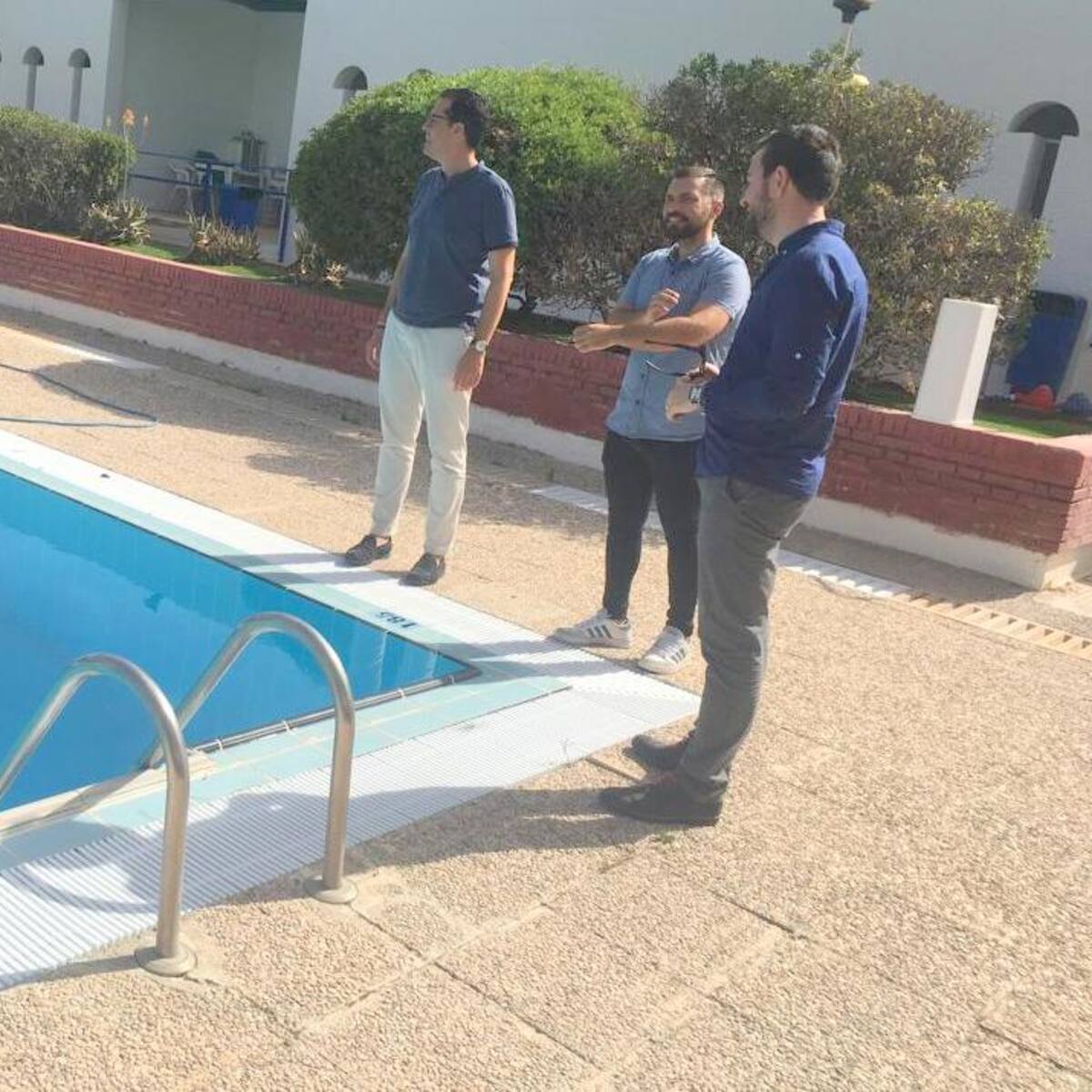 Las piscinas municipales de Elda abren este viernes
