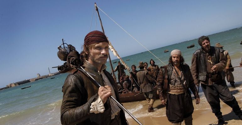 Rodaje de la película Alatristeen la playa de la Caleta