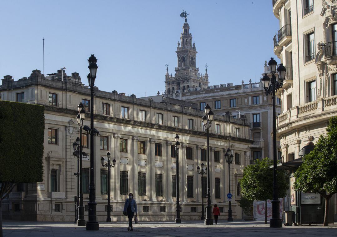 Archivo - La avenida de la Constitución de Sevilla